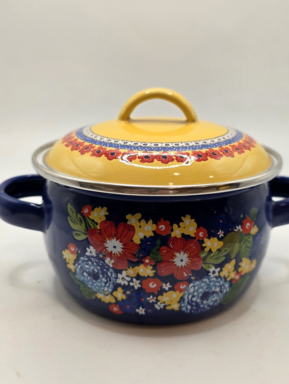 The Pioneer Woman Blue Floral Enamel Stockpot with Yellow Lid